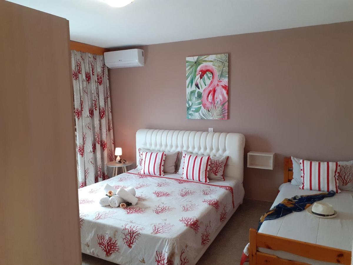 Athanasia Rooms Maries  Exterior foto